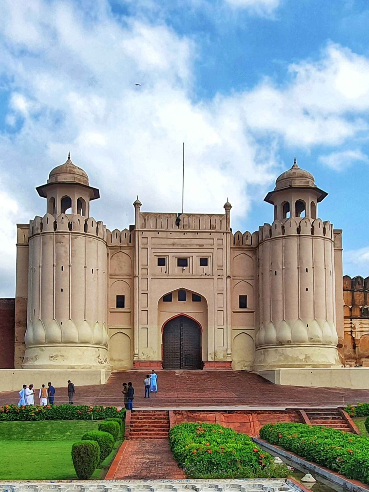 3 historic buildings built under Aurangzeb’s rule