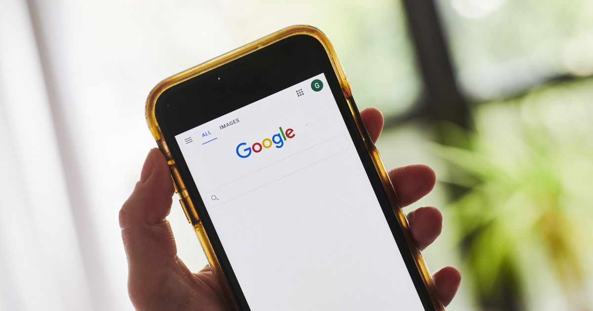 Apple and Google stare an investigation into the dominance of the browsers