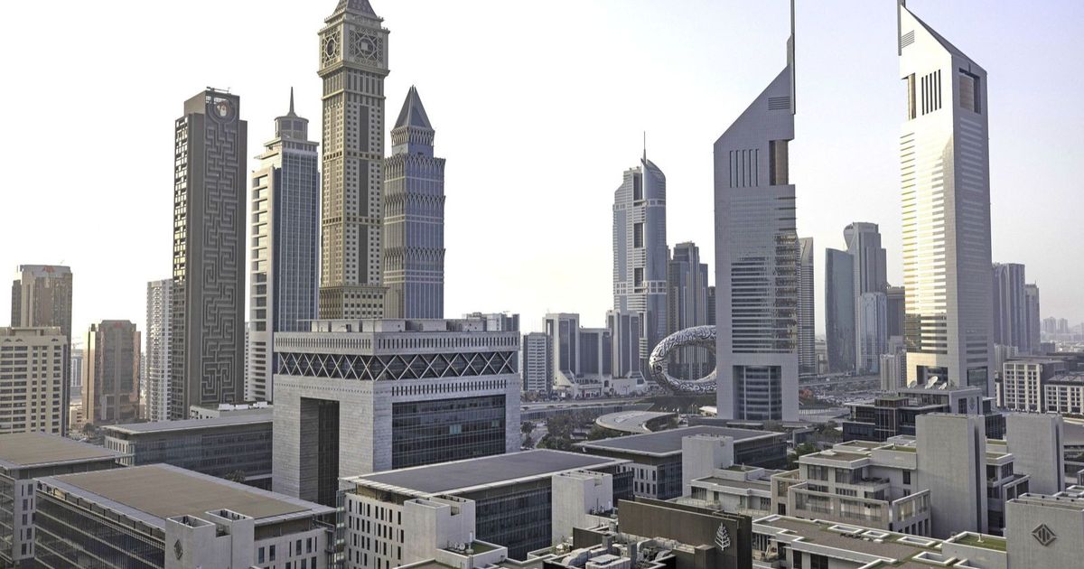 Arab markets remain in the red region. The Saudi index violates the direction