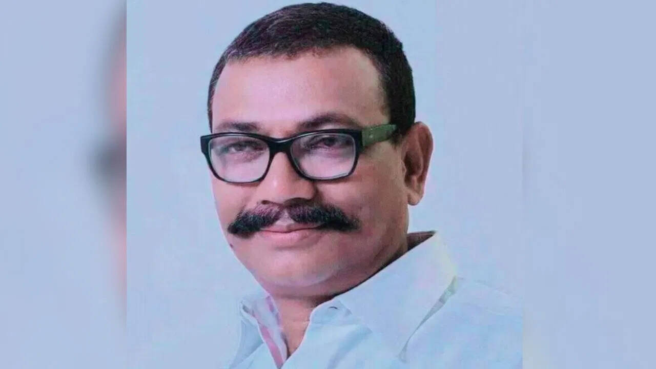 Former MLAs put “rule” in jail and threatened the witness, who is Pawan Pandey?
