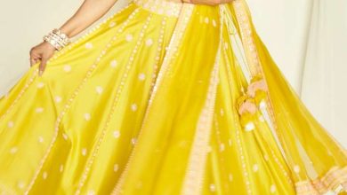 Try this Desi appearance of Madhuri Dixit, Moon is kept in the wedding