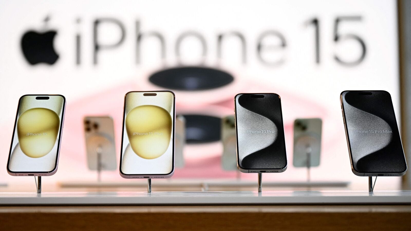 Apple plans to get more iPhones to us from India to compensate China rates: Report | Today news
