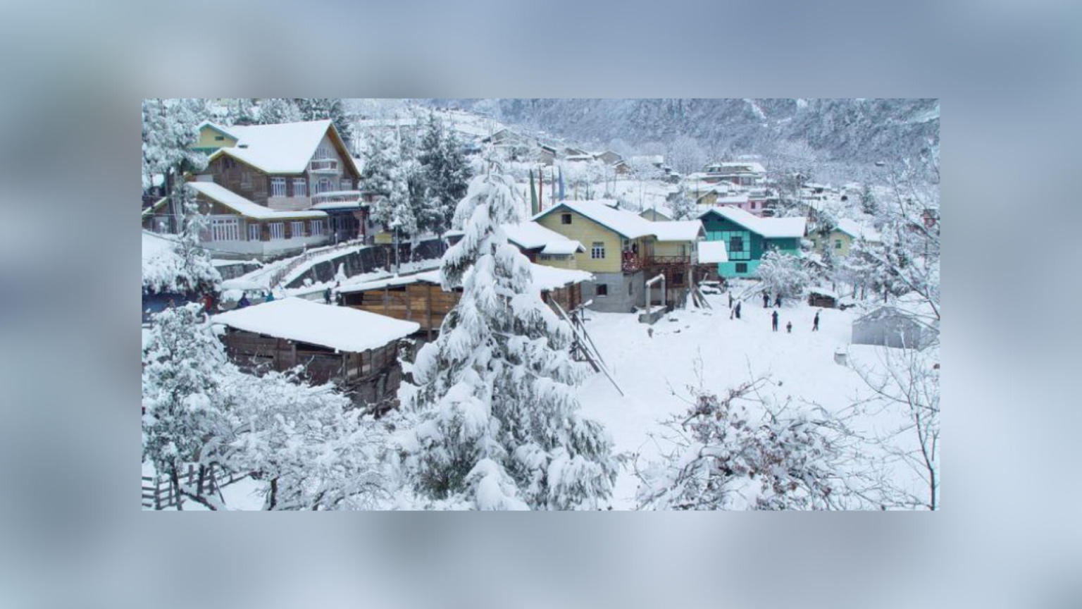 Tourist permits have been canceled for Tsomgo and Nathu-La in Sikkim due to heavy snowfall!