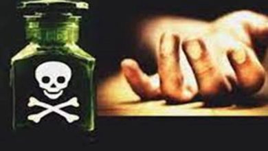 Bihar News: Mother committed suicide by consuming poison in two daughters; There was a dispute with man, one arrested