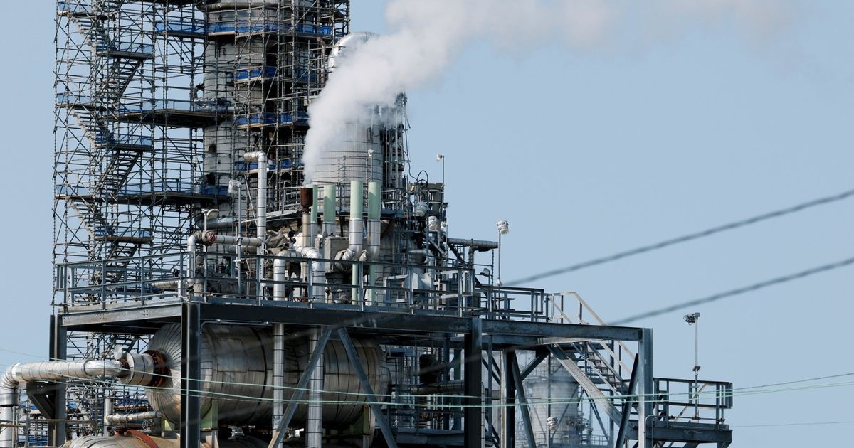 Oil prices are still falling in the midst of expectation to reduce Trump’s customs duties