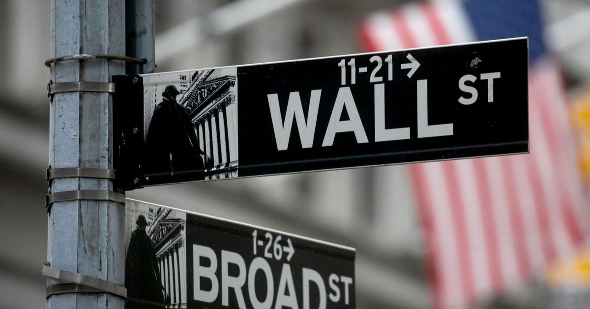The statements of the Minister of Commerce support Wall Street indicators to a stormy session