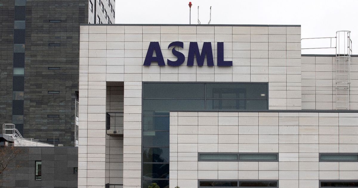 “Asml” expects the slow recovery of the Chips Market during 2025