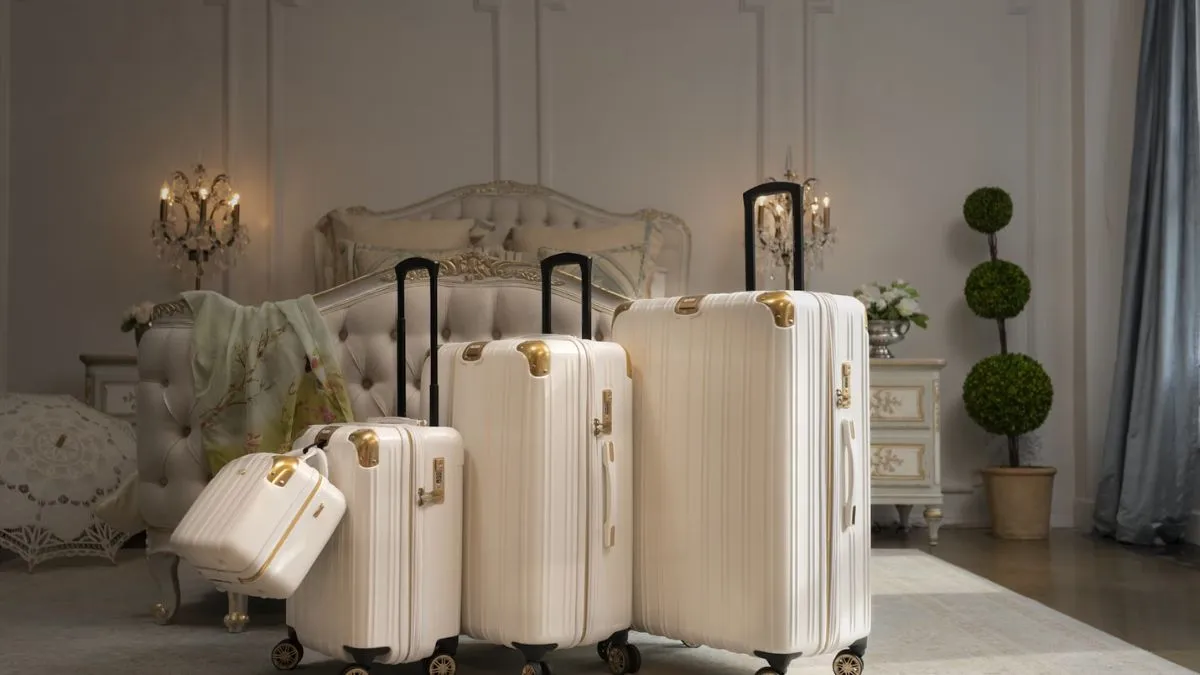 Best Safari Trolley Bags with 360 Degree Wheeling System For Hassle-Free Travelling