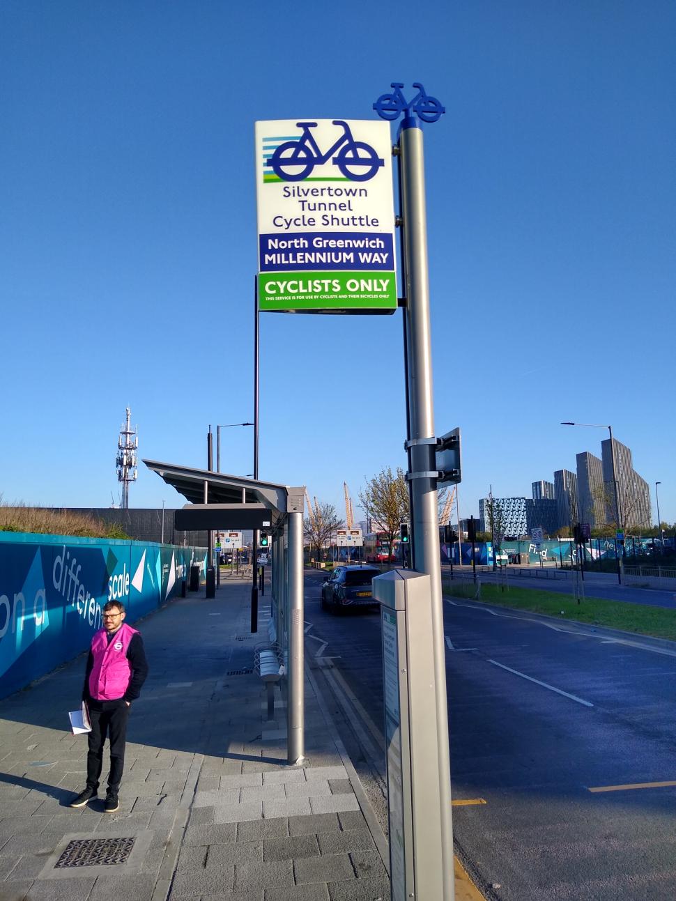 Cyclists make First Journeys on Controversial “GreenWashing” Bike Bus Through New £ 2bn Silvertown Tunnel – ryan