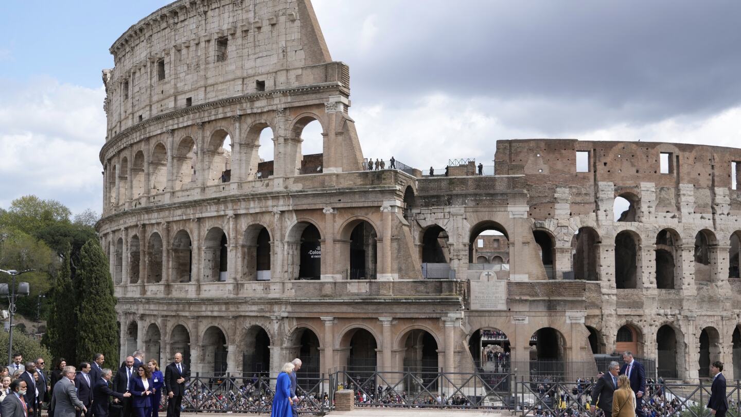 UK ROYALS MEET ITALY’S President and Enjoy A Special Tour of Rome’s Colosseum – ryan