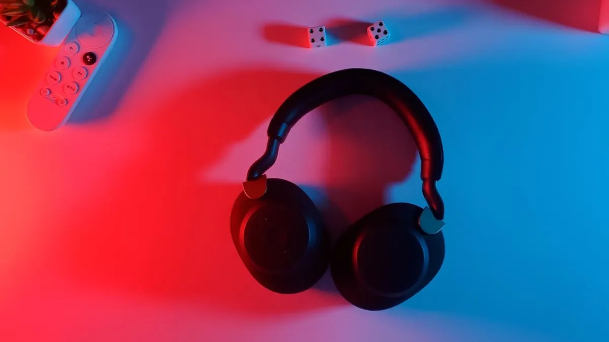 Best headphones with audio isolation feature for exciting music experience