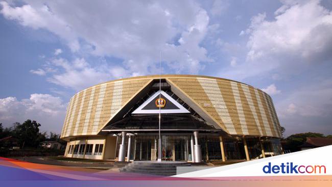 Fk unpad stopped the ppds doctor who presumably raped the patient’s companion