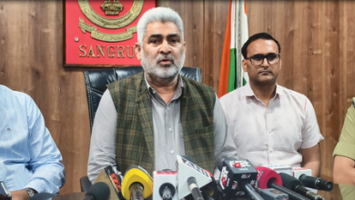 Sangrur: Minister Lal Chand Katruchak visited Kia Mandi, made arrangements