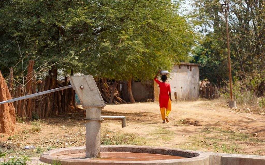 Groundwater level has dropped due to intense heat in Bihar, Chapakal waste, upset people