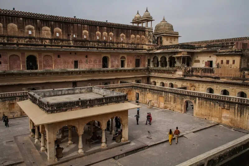 Huge wealth under Amer Fort! Do you know what happened when Bhutto asked half of Indira Gandhi? Know the unprecedented history in the video