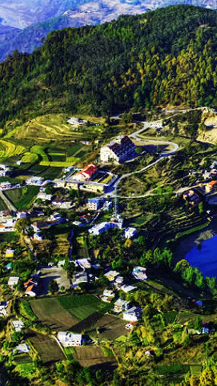 These hillside stations wander around