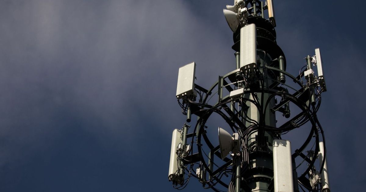 American Digital Bridge is considering selling the Abu Dhabi Communications Towers Unit, Edge Point, backed by Abu Dhabi