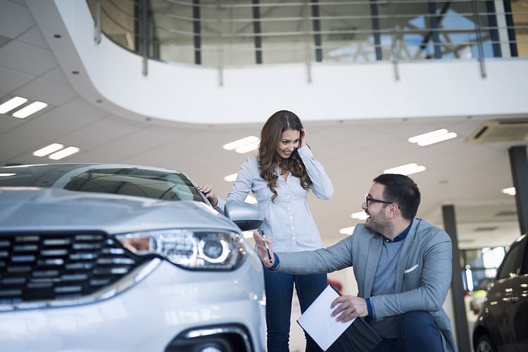 Car Ownership Trends In India Sees Rise Of Women Car Buyers And Growing Preference For Automatic And Ev – Amar Ujala Hindi News Live – ryan