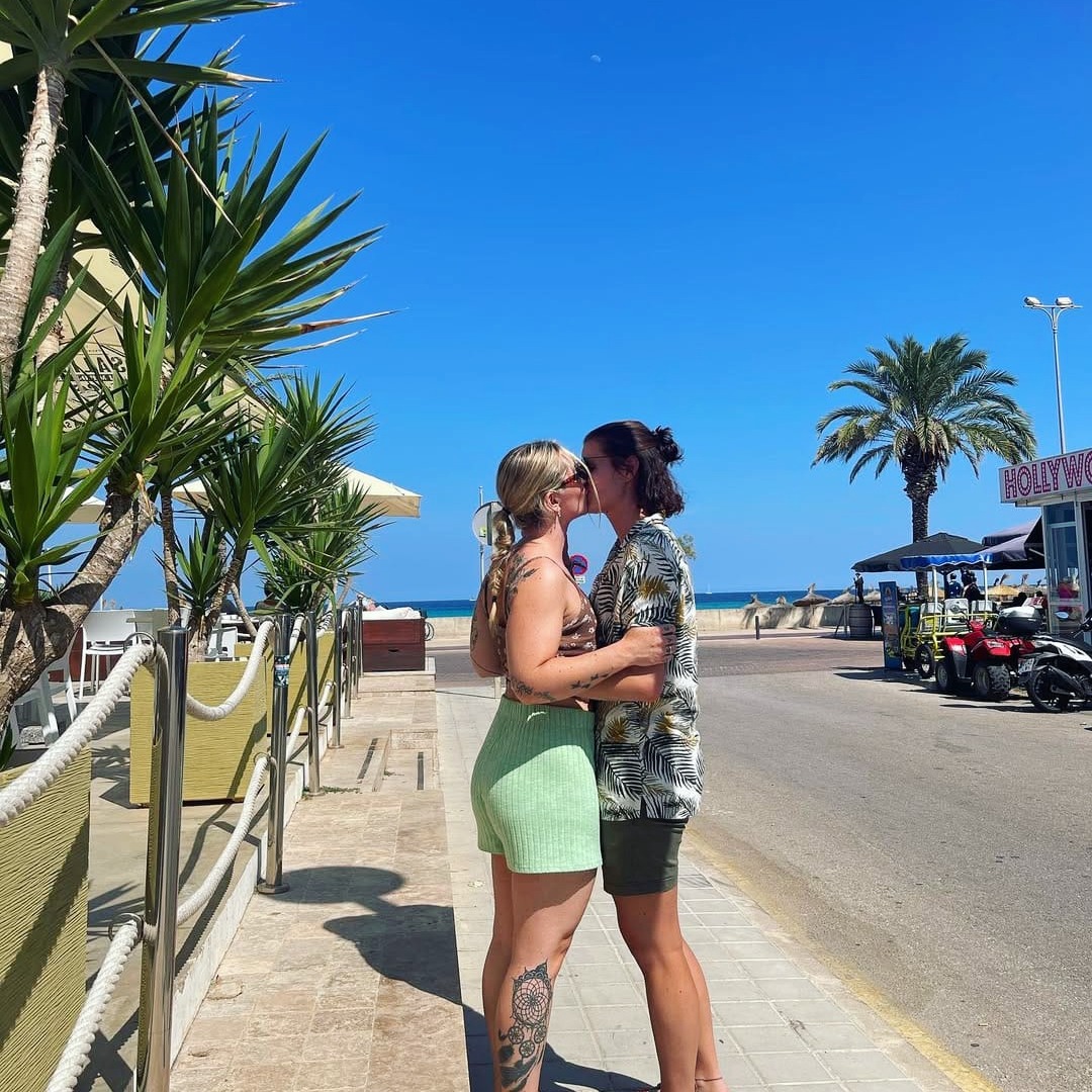 It truly feels so good to be on our honeymoon and feel safe to kiss and hold han… – ryan