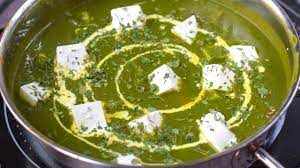 Happy New Year 2023 Foreigners Eat Spinach Cheese with Wonderful Hobbies, Know which dish is their favorite