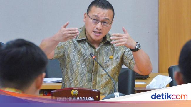 Kenneth DPRD DKI asked the DKI Bank IT system to be audited to the problematic service