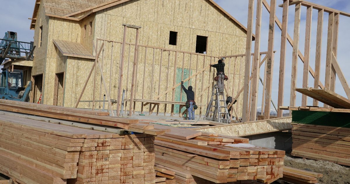 Benefit and fees keep investors away from the shares of construction companies in America
