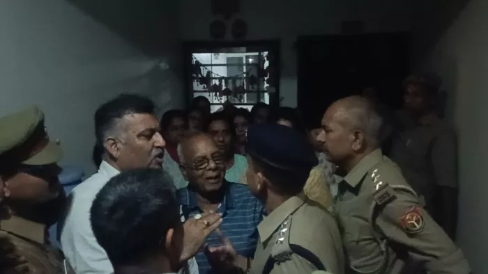 MeerUT News: By booking an apartment, the student did a party before marriage and heard the sound of music at night; Police Call – People created a Ruckus after the student booked an apartment and arranged a pre -wedlock party in lake