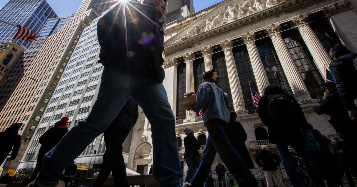 Asian stocks are the biggest jump in two years as Trump has withdrawn the fees
