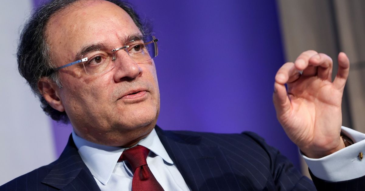 Pakistani finance minister of Al -Sharq: an increasing interest for regional commercial corridors in the coming period