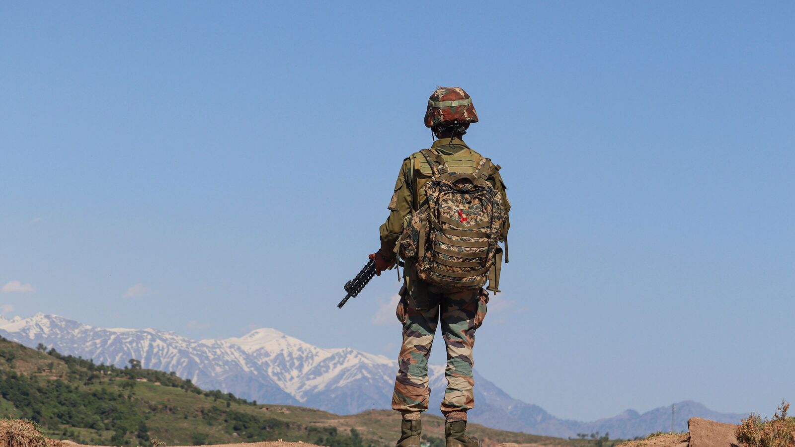 Uttar Pradesh: Indian Army Jawan on leave to testify in murder case shot dead in Saharanpur | Today news