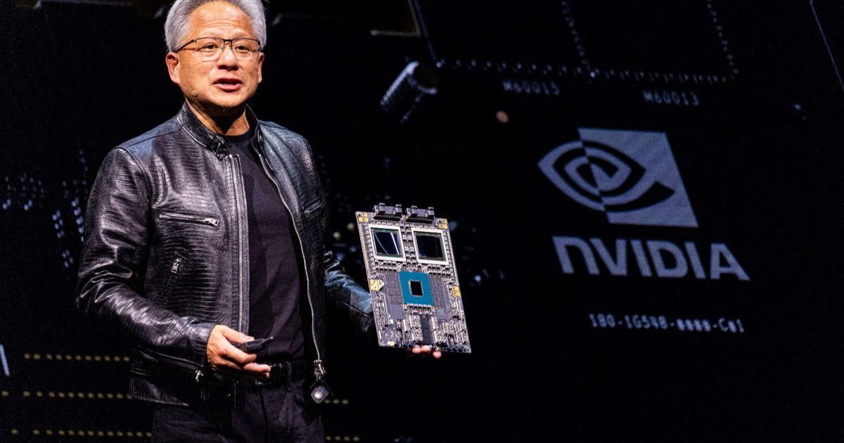 Huang sells shares in ‘Invidia’ at 323 million dollars before it drops