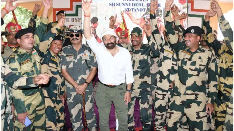 Sunny Deol reaches Jaisalmer, Darshan of Tanot Mata on Indo-pack border, dancing with BSF soldiers