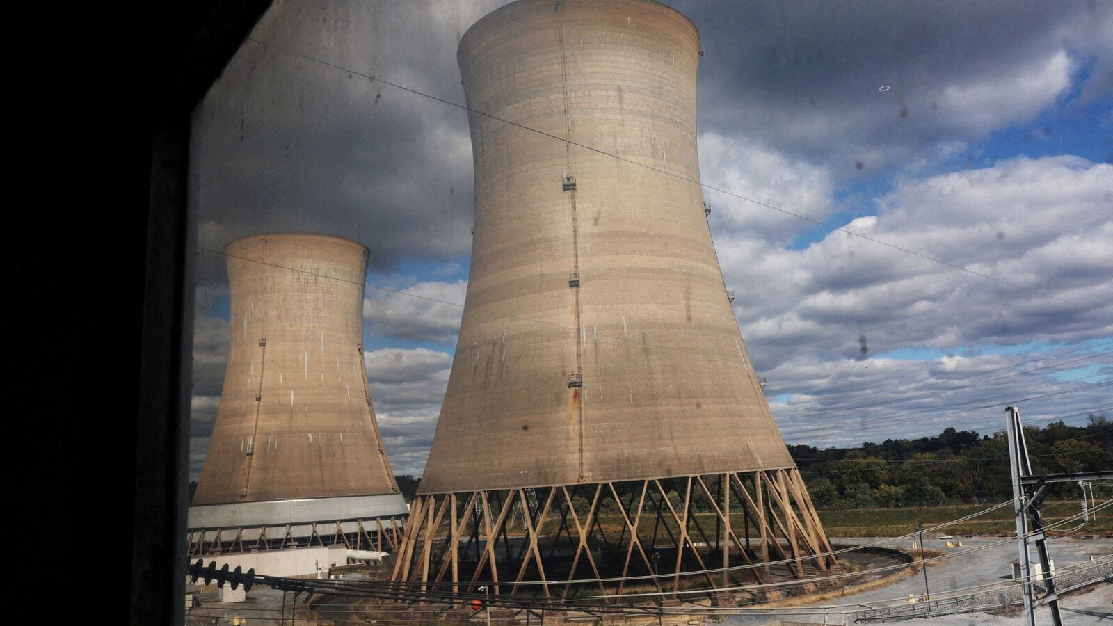 Nuclear power is back. And this time AI can help manage the reactors.