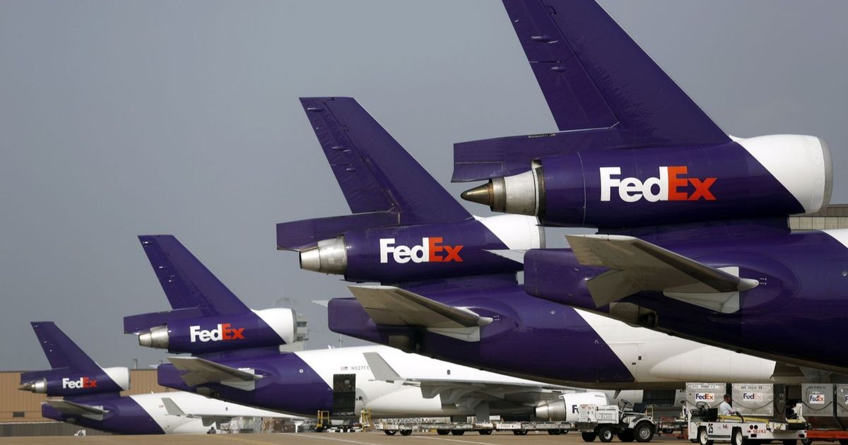 “FedEx” and “United Persil” warns against delaying delivery operations due to technical holidays