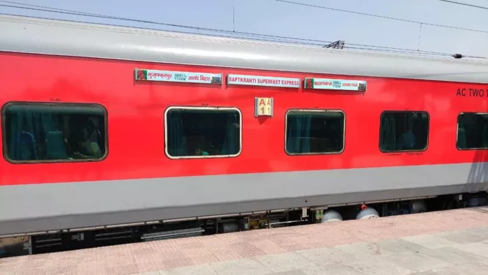 In the AC coach of Saptakranti Superfast, with a female engineer, Fir remained against the PantryCar driver -driver of the Pantry car discussed for molestation on Sapt Kranti Express
