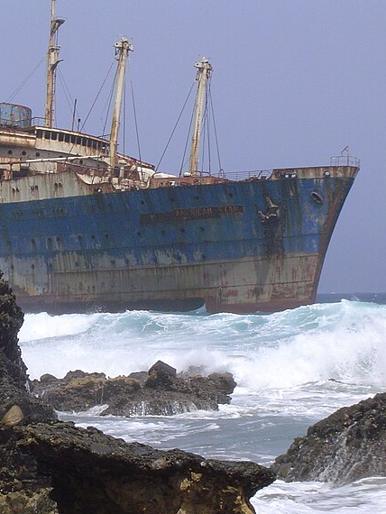 The world’s 7 deadliest shipping accidents
