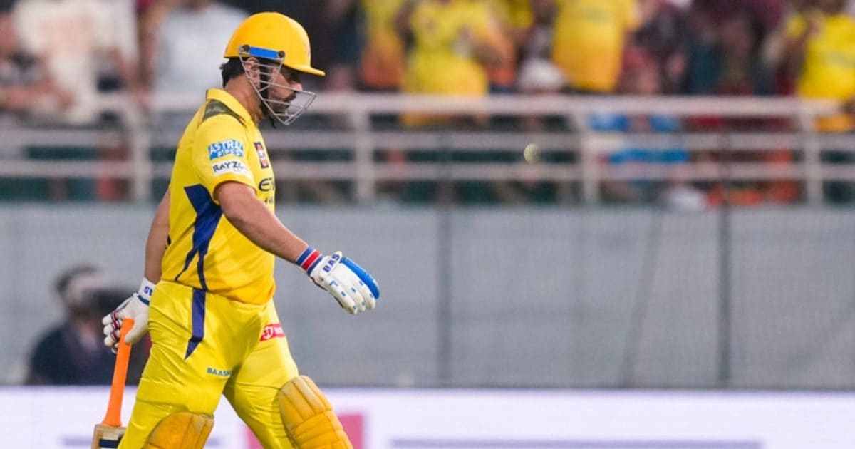 MS Dhoni stepped: Lion Aaya came, but Dug Mountain came out, Chuhiya came out … Commentator Trolled Dhoni