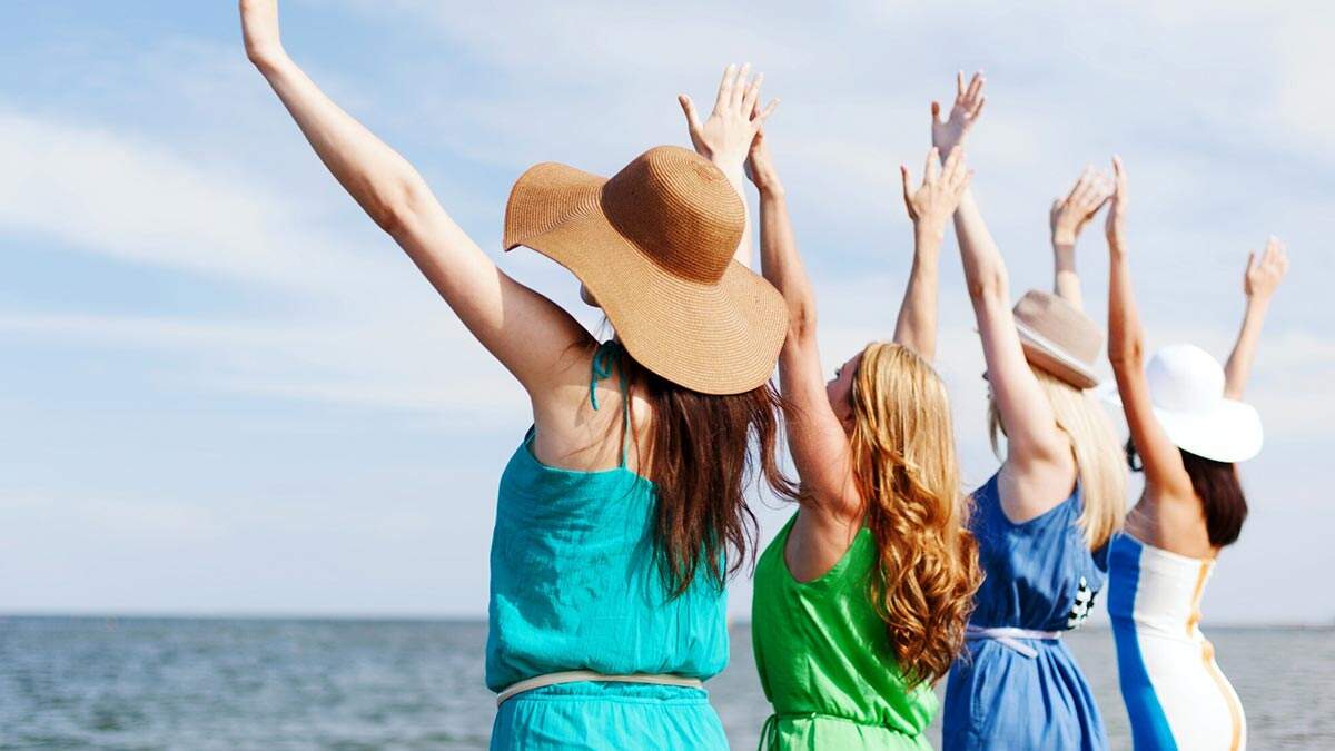 Explore these top baccalurus destinations in the country with your friends