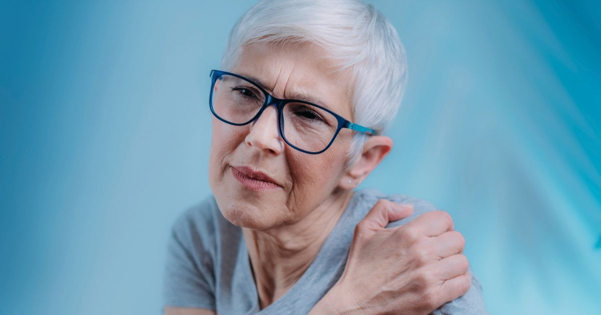 Shoulder pain .. Why do you happen and how do you end?