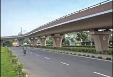 The venue will be corrected for sellers on both sides of the Madhubani road, along with the widening of the road, plants will be planted on the parking lot