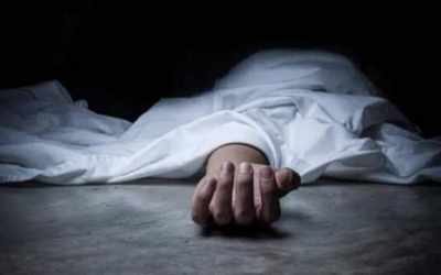 Delhi: One person dies after falling a part of the road
