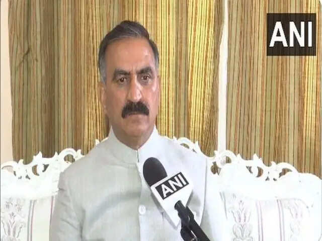 CM Sukhu ordered the officials, tourists ask for proper behavior!