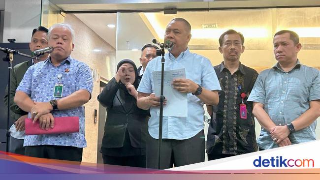 Ago the head of the South Jakarta District Court caught up with the bribery of dealing with the case