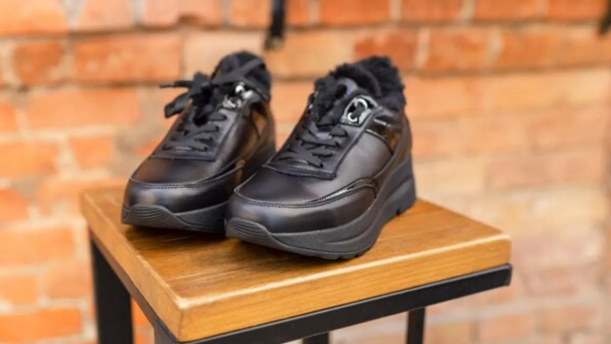 Amazon Holi Sale 2025: Festive deals on best Skechers shoes for men