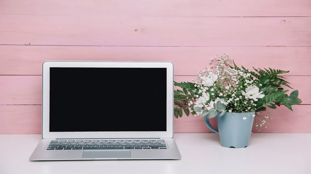 Best laptops under 35000 with 8 GB RAM: You go to work and entertainment partner