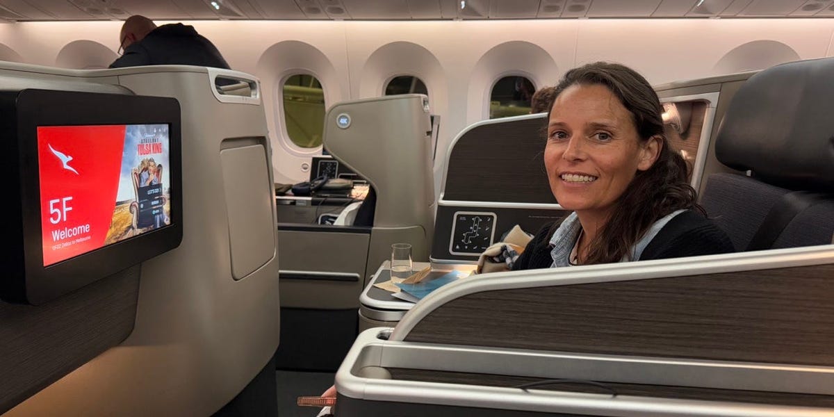 We Flew in Business Class on 17-Hour Flight; Felt Like Fancy Hotel Stay – ryan