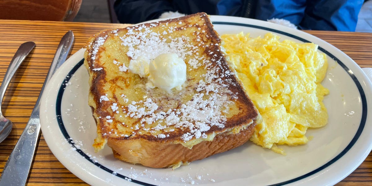 Family Tries IHOP $7 Meal Deals, Only One House Fave Is Worth It: REVIEW – ryan