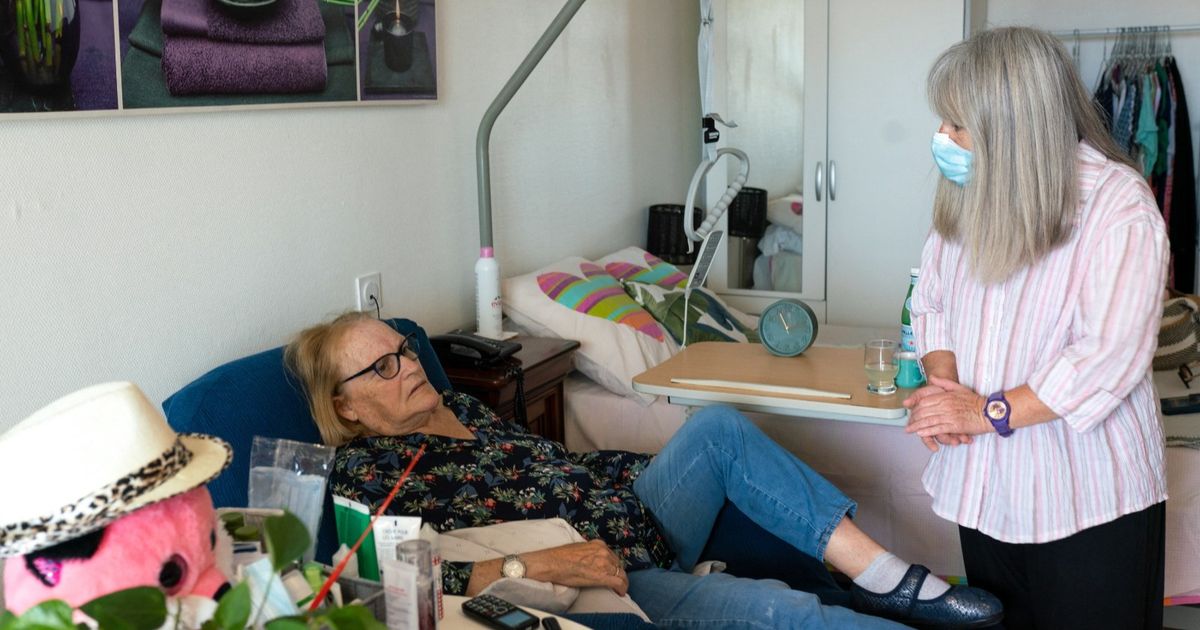 The nerves are damaged .. What is independent neuropathy?