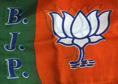 BJP’s big accusation, said-manmohan was cheated by the Gandhi family by making PM and Kharge the president!