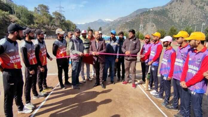 Samba JKP armed XI won the second Hamdard Premier League Tournament trophy on Ramban